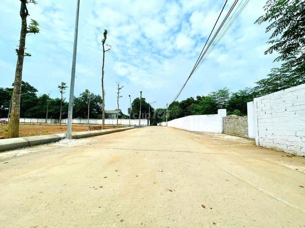 60M CHÍNH CHỦ TÔI CẦN BÁN ĐẤT CỔ ĐÔNG - SƠN TÂY CÁCH QL21 200M - Ảnh 3