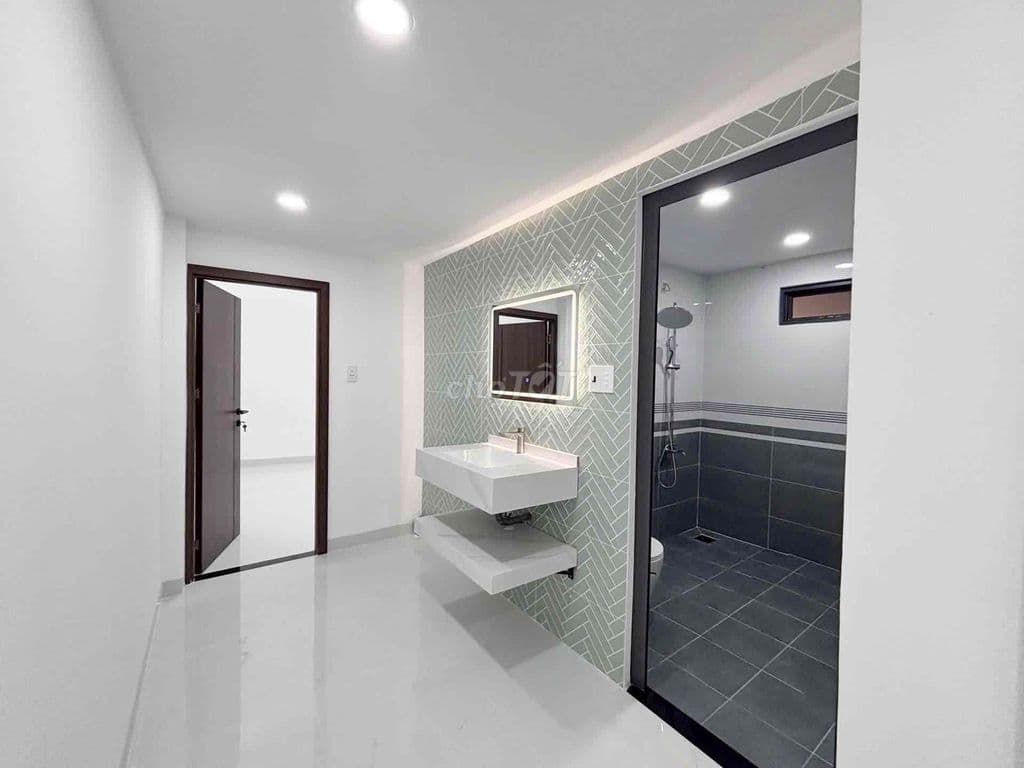 GIẢM MẠNH NHÀ MỚI 2TẦNG NGANG 5,4m-NGÃ TƯ TRUNG CHÁNH-NHÀ VĂN HOÁ - Ảnh 3