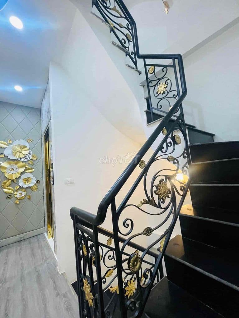 Bán nhà Trương Định - Ô tô qua nhà - 5 tầng thang máy. Giá: 9,55 tỷ - Ảnh 3