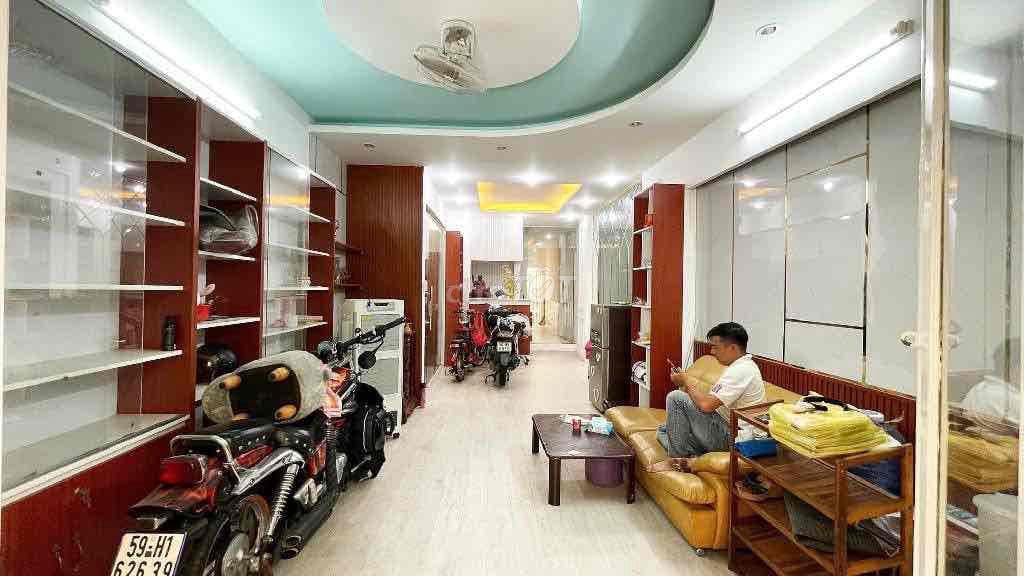 Nhá 3 tầng, 4 x 18m, Hẻm xe hơi, Kinh Dương Vương, An Lạc, Bình Tân