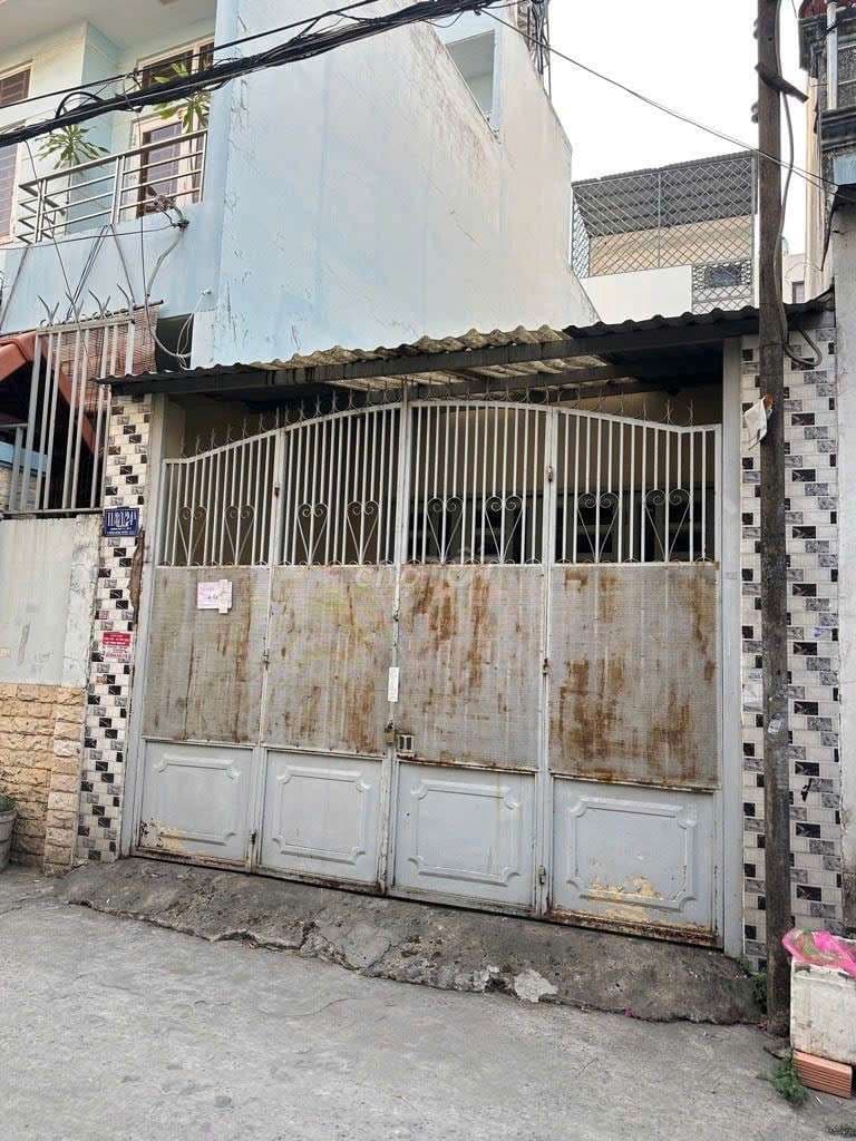 HXH tránh Nguyễn Văn Quá, Q12 NHƯ GÒ VẤP, 60 M2 NHĨNH 4 ĐỒNG