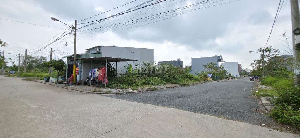 Lô góc 78m2(6,4x12), mt đs8 nối dài, dự án Blue, P Long Phước, Tp HCM - Ảnh 3