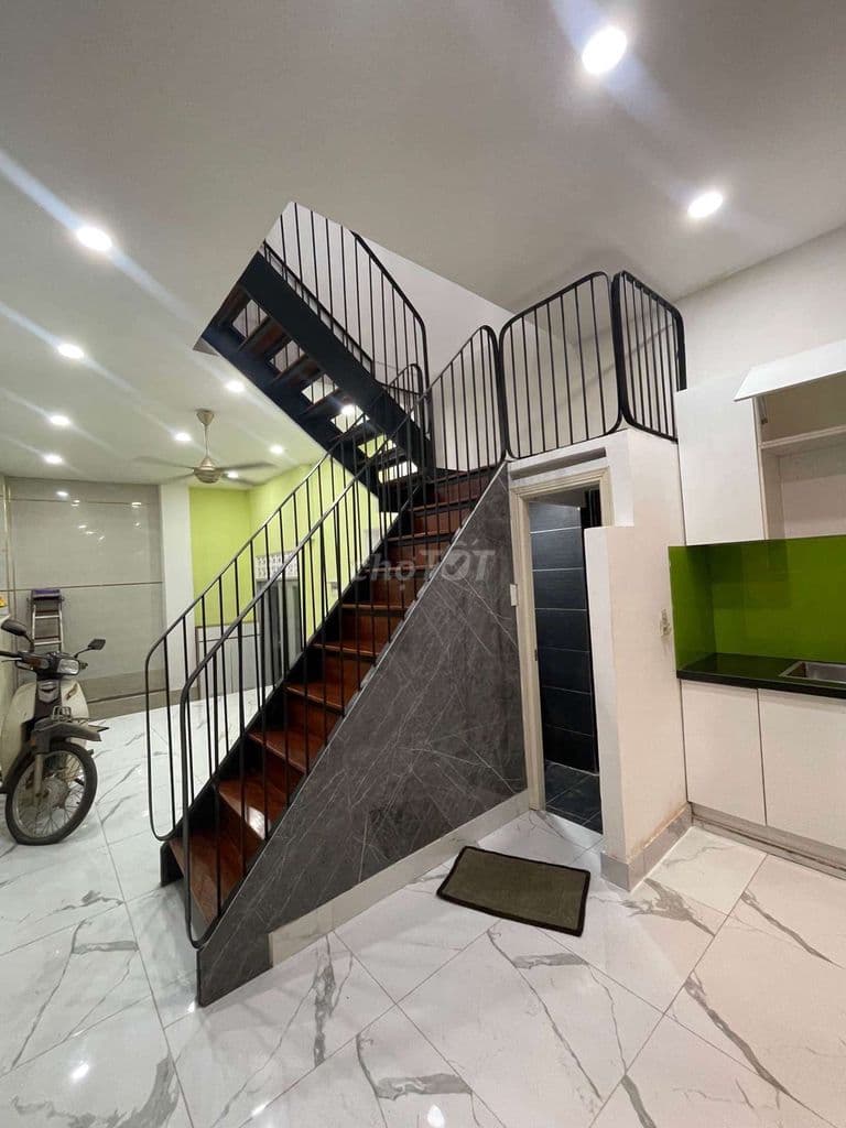 Nhà Hồng Bàng, 35m2, 3,6x10m, 2 Tầng, 2 PN, Hẻm xe hơi, giá chỉ 3 tỷ - Ảnh 2