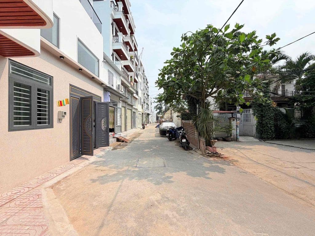 Nhà Bán Bình Tân ( 10m x 7m ) Biệt Thự Mini ( Tặng Full Nội Thất ) - Ảnh 2