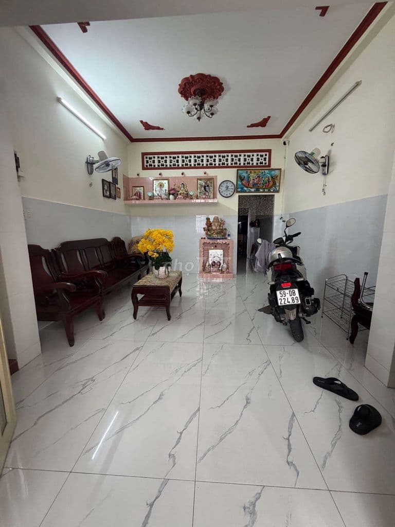 Bán Nhà Đường Lý Thánh Tông , Hẻm Xe Hơi - 52m2 - 2 Tầng - Q. Tân Phú - Ảnh 3