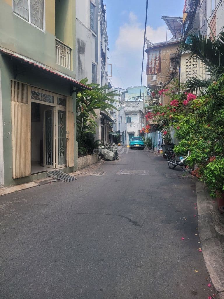 NHÀ HXH PHAN ĐÌNH PHÙNG - QUẬN PHÚ NHUẬN - 25M2 X 4 TẦNG - 3.6 TỶ