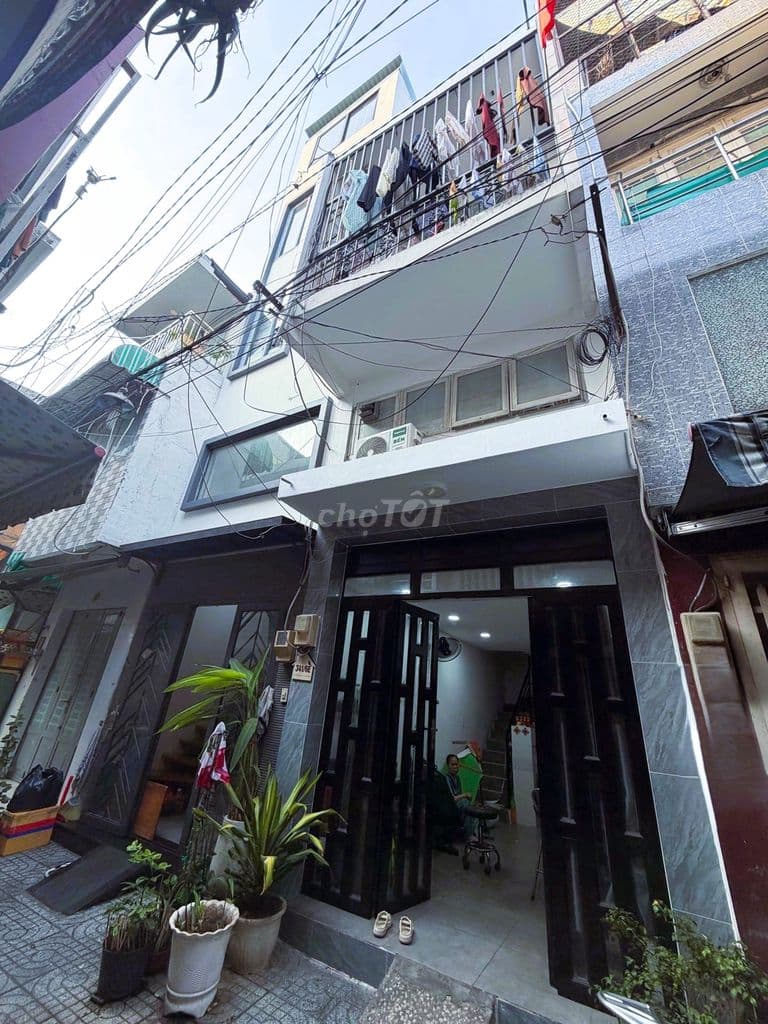 BÁN NHÀ SIÊU ĐẸP-GIÁ TỐT KHU LẠC LONG QUÂN- KẾ BÊN ĐẦM SEN ✨🏡 - Ảnh 3