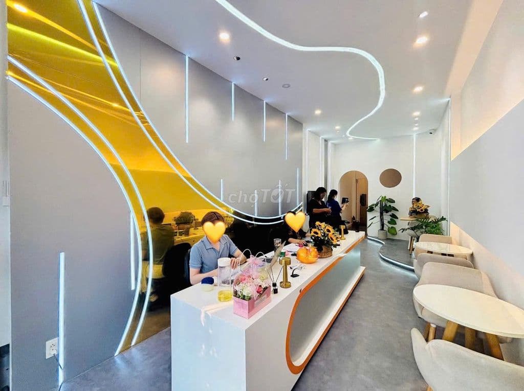 Kẹt tiền! Bán nhà MT Đinh Tiên Hoàng Q1, đang cho thuê gần 100tr/tháng - Ảnh 2