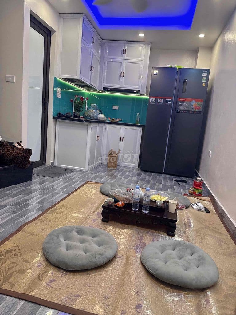 Tôi chính chủ bán nhà 20m2 sổ chung cách ô tô 10m - Ảnh 3