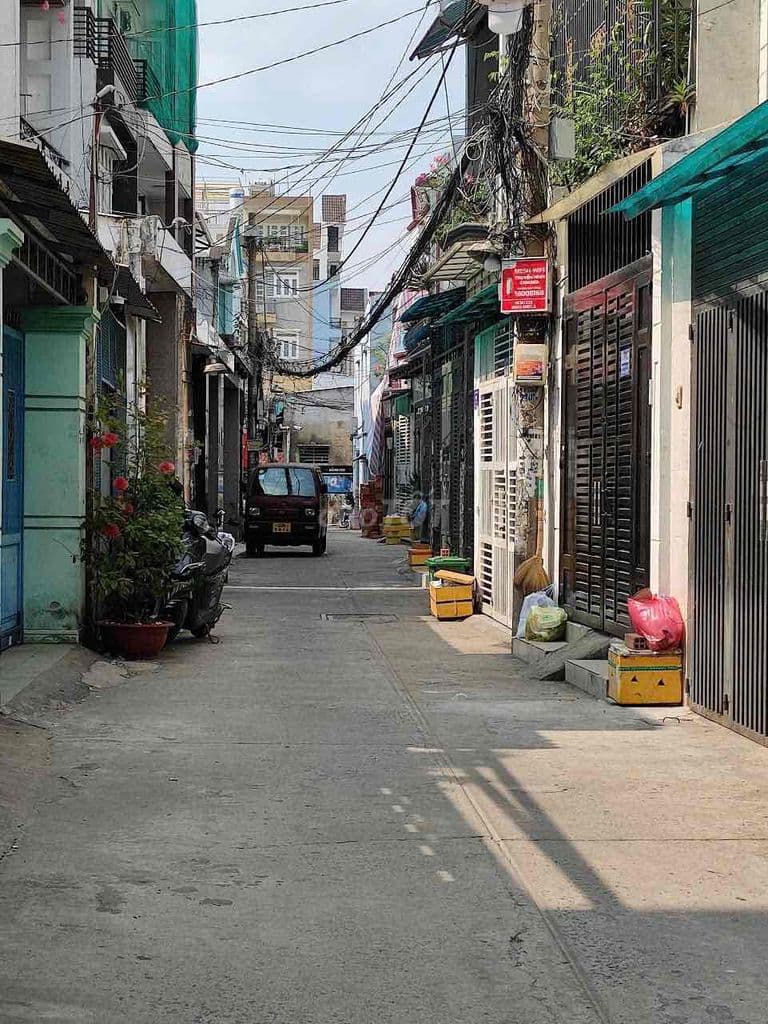 bán đất hẻm xe hơi Phan Huy Ích -5 x 18m - 7 Tỷ 2