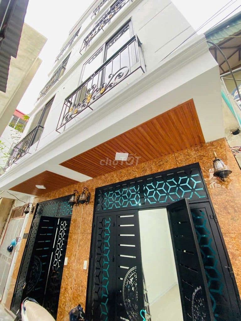 bán nhà 5 tầng 62m2 thị trấn văn điển