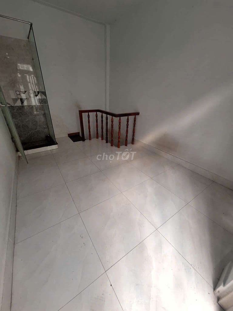 Gửi Hh nhờ dv dẫn dùm Nhà Vi bằng Khu dân cư Nguyễn Văn Quá 3x4m 1 lầu - Ảnh 3