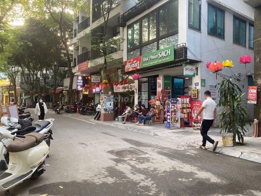 Bán gấp! Đất Cổ Nhuế 58m², vị trí đẹp, KD, oto tránh, nhỉnh nhẹ 11 tỉ