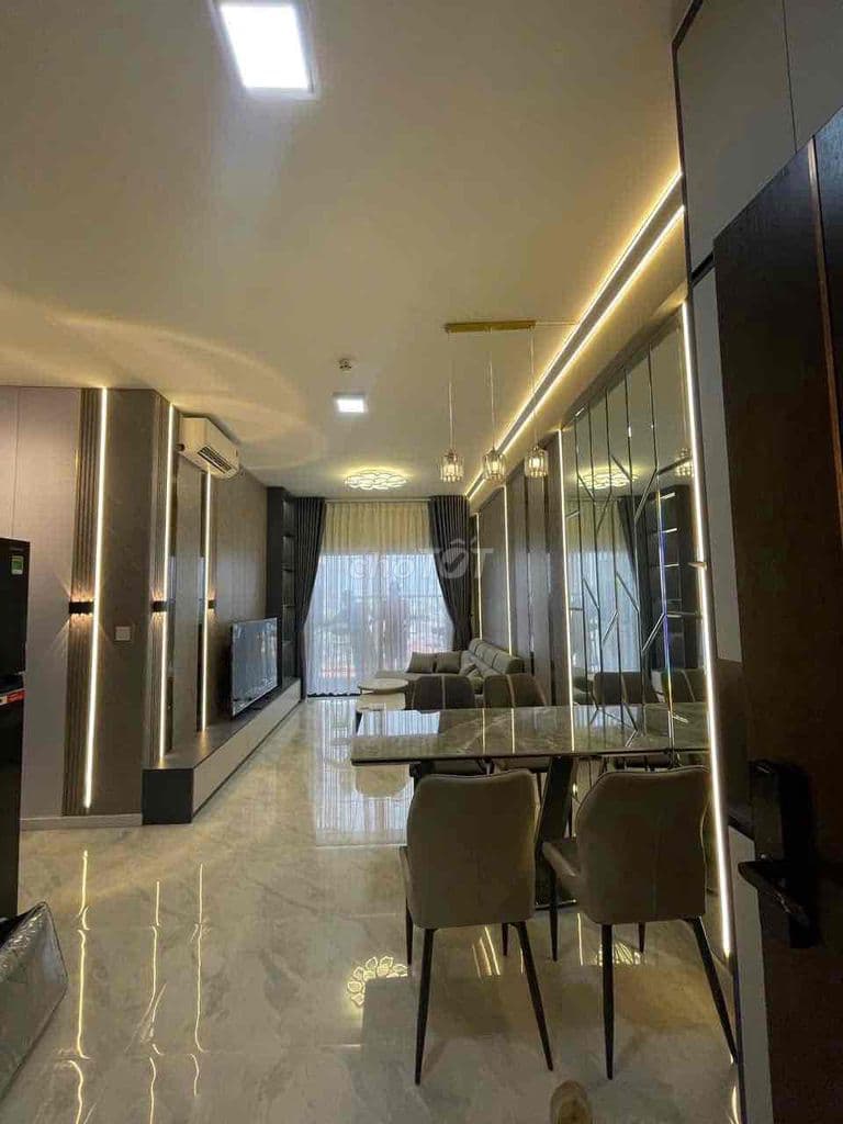 Bán căn Privia 2 PN giá 3,9 tỷ