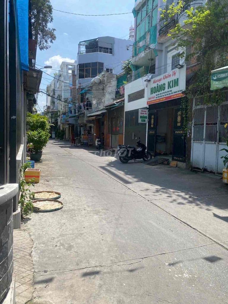 Nhanh tay lên a/c. nhà 1/ xe hơi đầu cách 1 căn. hẻm 32 og ich khiêm - Ảnh 3