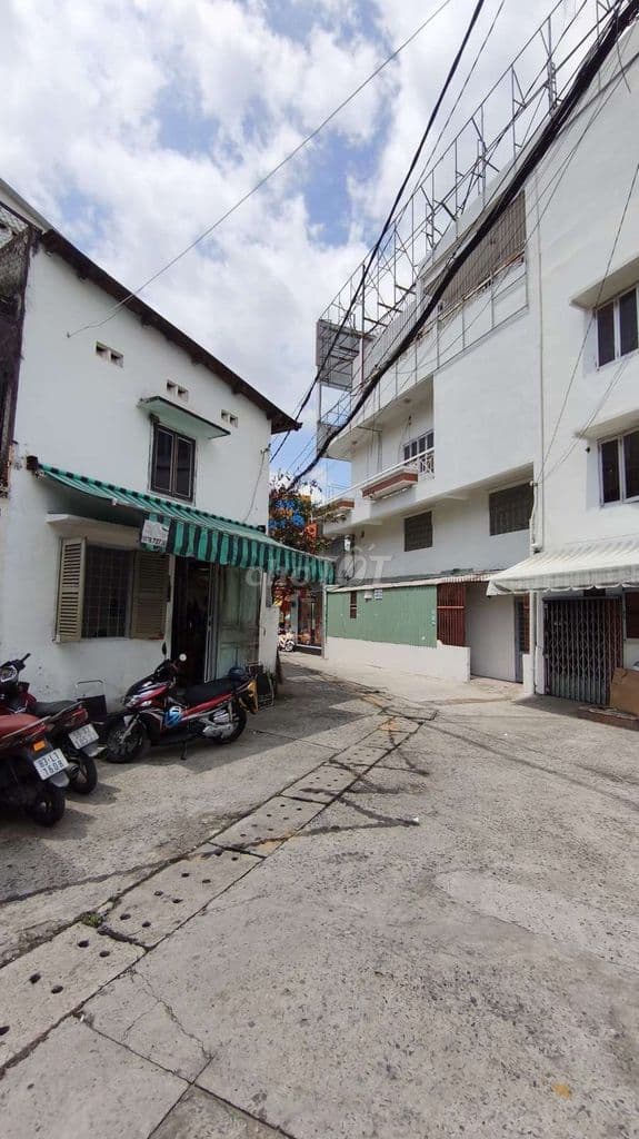 2,2 TỶ - NHÀ 22m2 HẺM OTO,SỔ RIÊNG - ĐƯỜNG VÕ VĂN NGÂN - BÁN NHANH