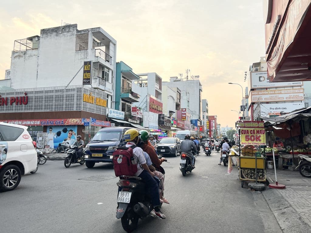 MTKD Đường Tân Hương dt 4x17.5m Đang cho thuê 16tr/th, GIá bán 11.5 tỷ - Ảnh 3