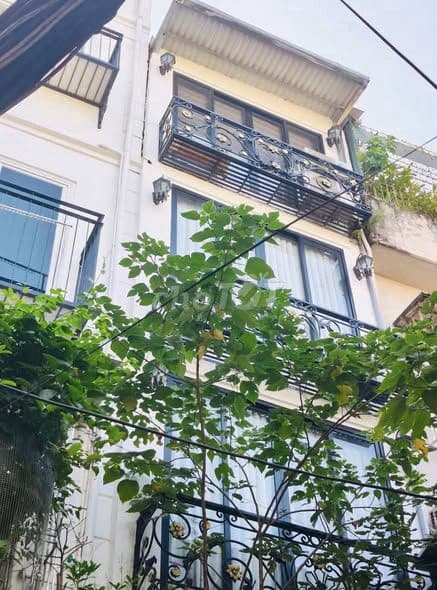 bán nhà 25m2 tại Đống Đa - Hà Nội - giá hiếm 6.5 tỷ
