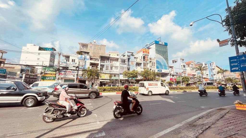 CHỈ 50tr/m2 ĐẤT HẺM XE HƠI QUAY ĐẦU- NGAY CHỢ CẦU QUANG TRUNG GÒ VẤP
