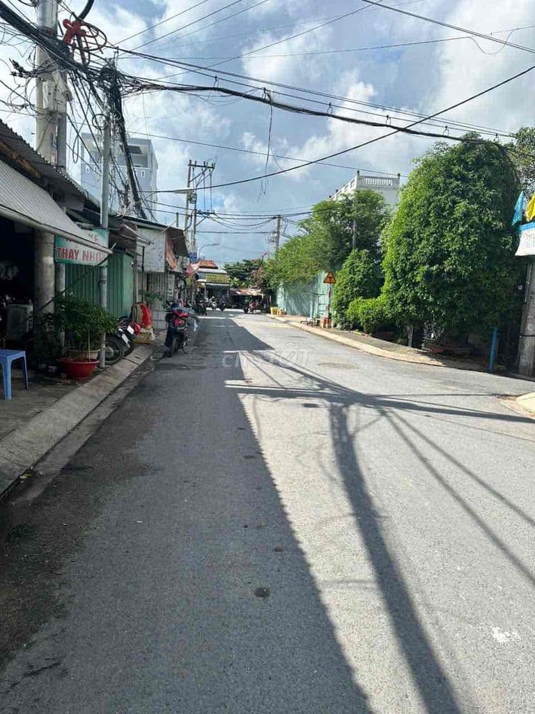 Đất MT Thạnh Lộc, KDBB đa nghành, DT: 7m x16m, Đường nhựa 10m, giáp GV - Ảnh 2