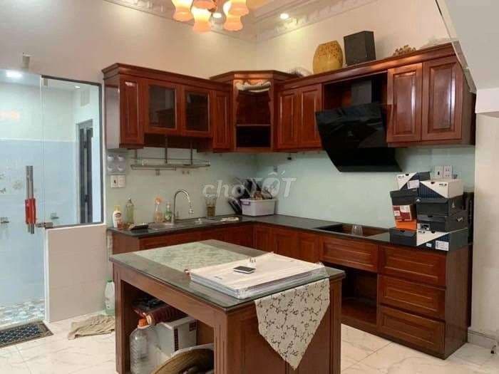 CHỦ VAY NGỘP.NHÀ ĐẸP KẾT CẤU TỐT ĐƯỜNG LỚN LÀM CHDV.3TRƯƠNG ĐẠI HỌC . - Ảnh 3