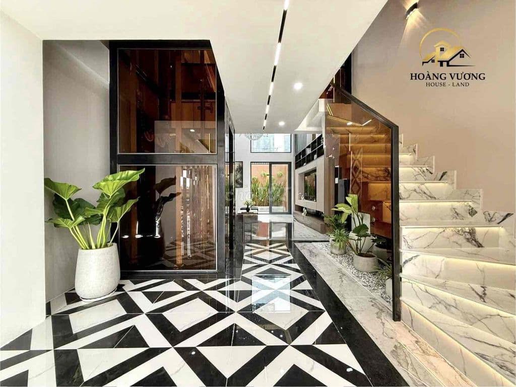 Nhà MTiền Đ. Thạnh Xuân 25, Đường 8m, Làm VP, Cty, KD online - Ảnh 3