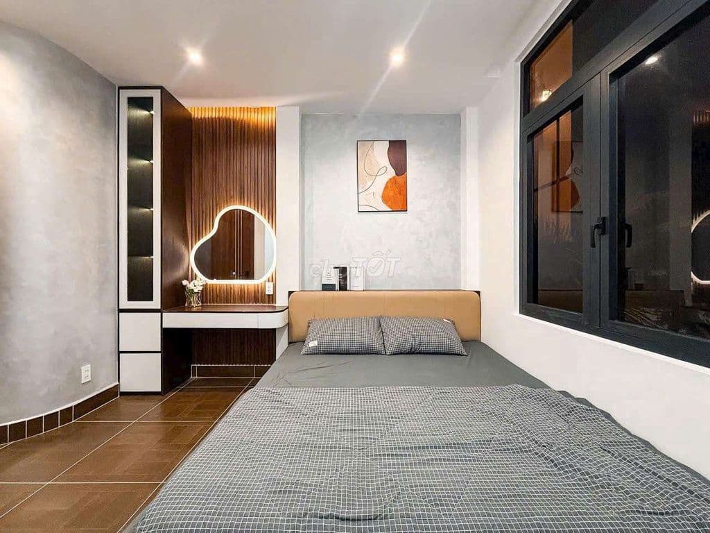 Hot!Bán nhà đối diện chợ phạm văn 2 cách mặt tiền 1 căn 4.5 tỷ - Ảnh 2