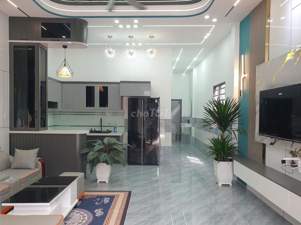 HOT - Nhà SHR 5x15m, hẻm xe hơi gần Chợ Xuân Thới Thượng Hóc Môn - Ảnh 3