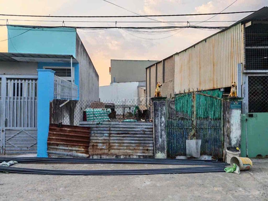 CHÍNH CHỦ CẦN BÁN GẤP LÔ ĐẤT HAI MẶT TIỀN – SÁT CÔNG VIÊN VÀ CỤM TRƯỜN