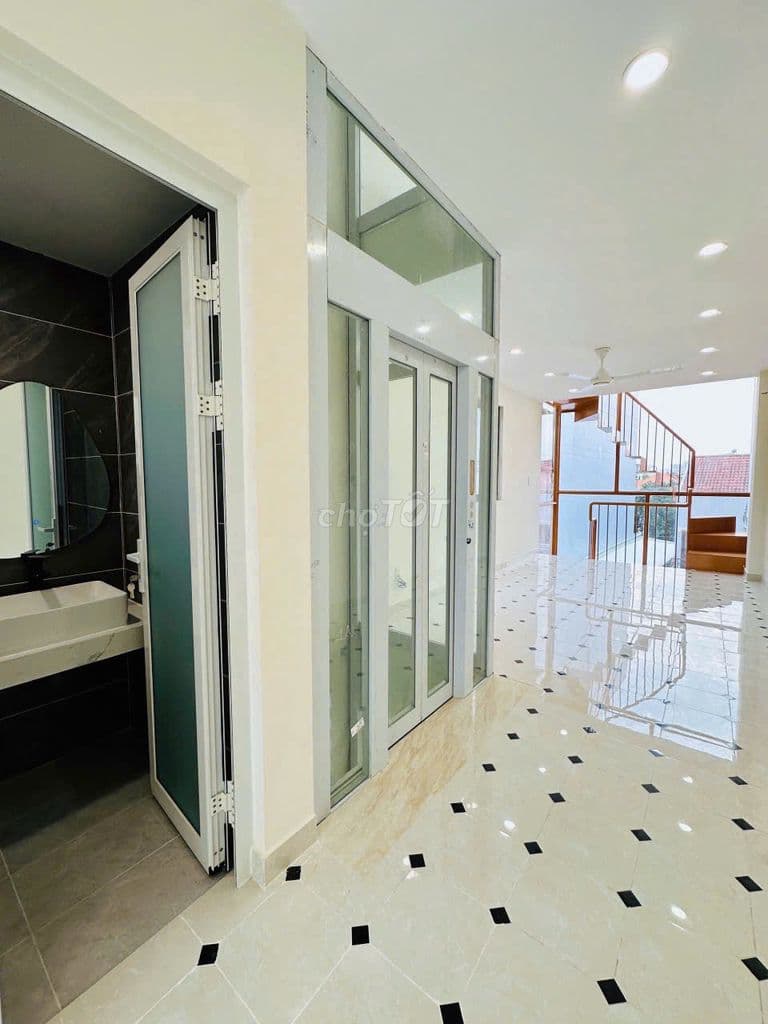 💰Sắp Chốt Nhà Thảo Điền – Nhà mới thang máy – Khai thác thuê cao cấp