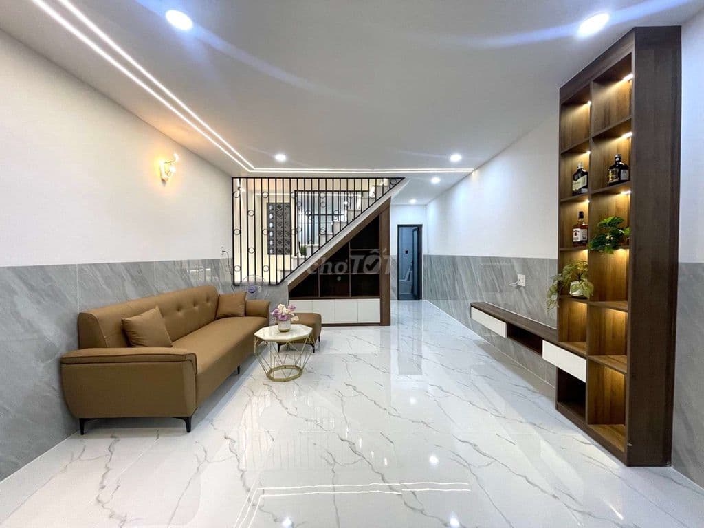 Nhà 40m2, ngay Quang Trung, trung tâm Gò Vấp