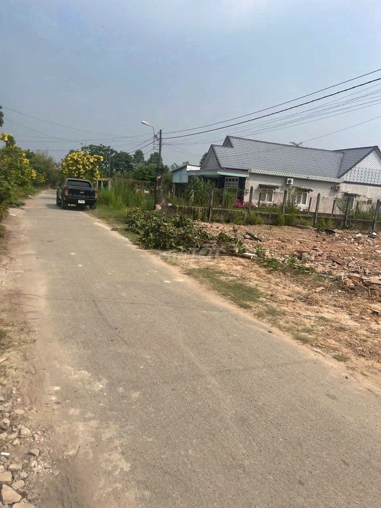 Chủ cần tiền bán nhanh lô đất Củ CHi,TRung Lập Hạ