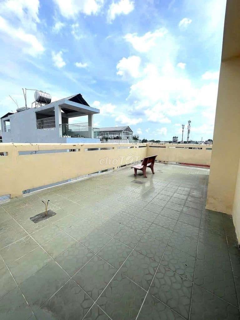 NHÀ KHUÔNG VIỆT P5 Q11 KẾ CHỢ HOA ĐẦM SEN - 2 MẶT TIỀN KINH DOANH TỐT - Ảnh 3