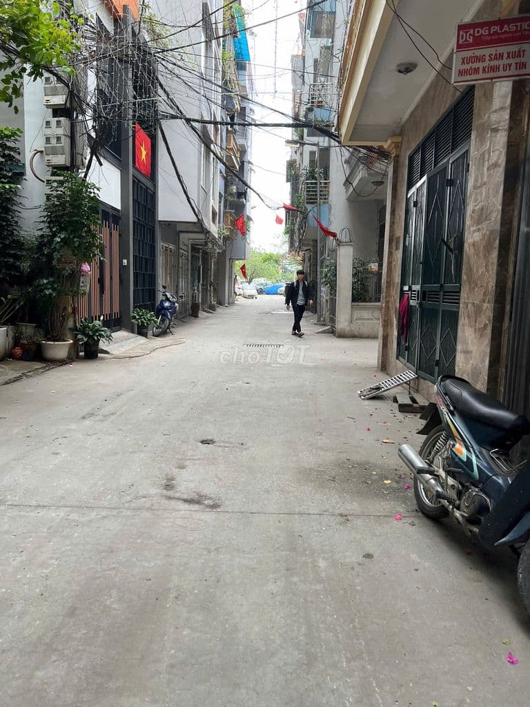 BÁN NHÀ PHÂN LÔ VĨNH HƯNG - 5 TẦNG THANG MÁY, LÔ GÓC, GARA Ô TÔ 10 tỷ - Ảnh 2