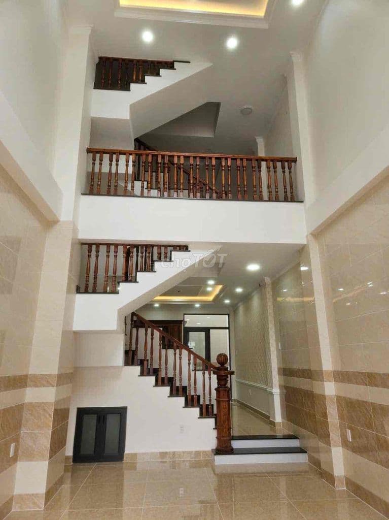 NHÀ ĐẸP 5 TẦNG KHU PHÂN LÔ ĐƯỜNG Ô TÔ 8m NGAY VẠN PHÚC CITY NHỈNH 8 TY - Ảnh 3
