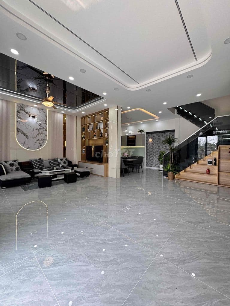 Bán Nhà 2 Lầu 7,3 x 11 Sổ Hồng Đường 8m Gần Cầu Dừa - Ảnh 3