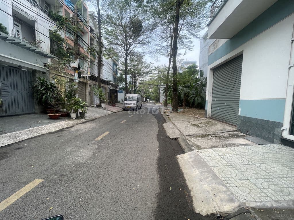 Cần vốn bán nhanh nền 5x24m đường 3643A gần trục chính PTH P. 7, Q8