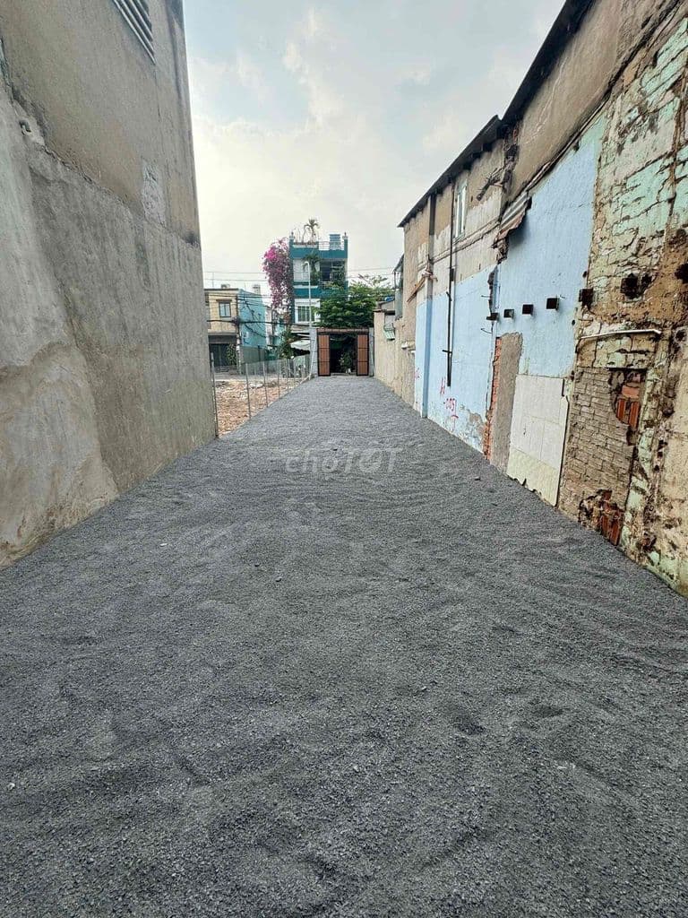 MTKD NGAY BỐN XÃ - 4M X 28M5 - ĐƯỜNG VÀNH ĐAI NỐI DÀI RỘNG 20M - Ảnh 2