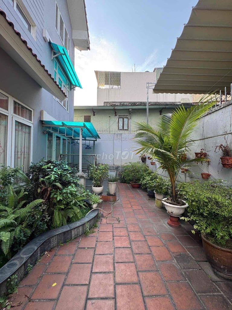 BIỆT THỰ NGANG 13M - HẺM NHỰA 8M - KO LỘ GIỚI - Ảnh 2