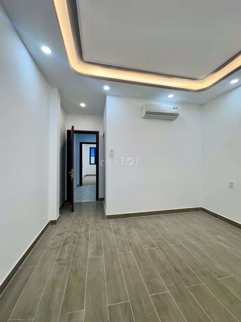 NHÀ 4.1X18M, HẺM ÔTÔ THÔNG, 2 TẦNG, 4PN, VƯỜN LÀI, GIÁ 6.5 TỶ - Ảnh 2