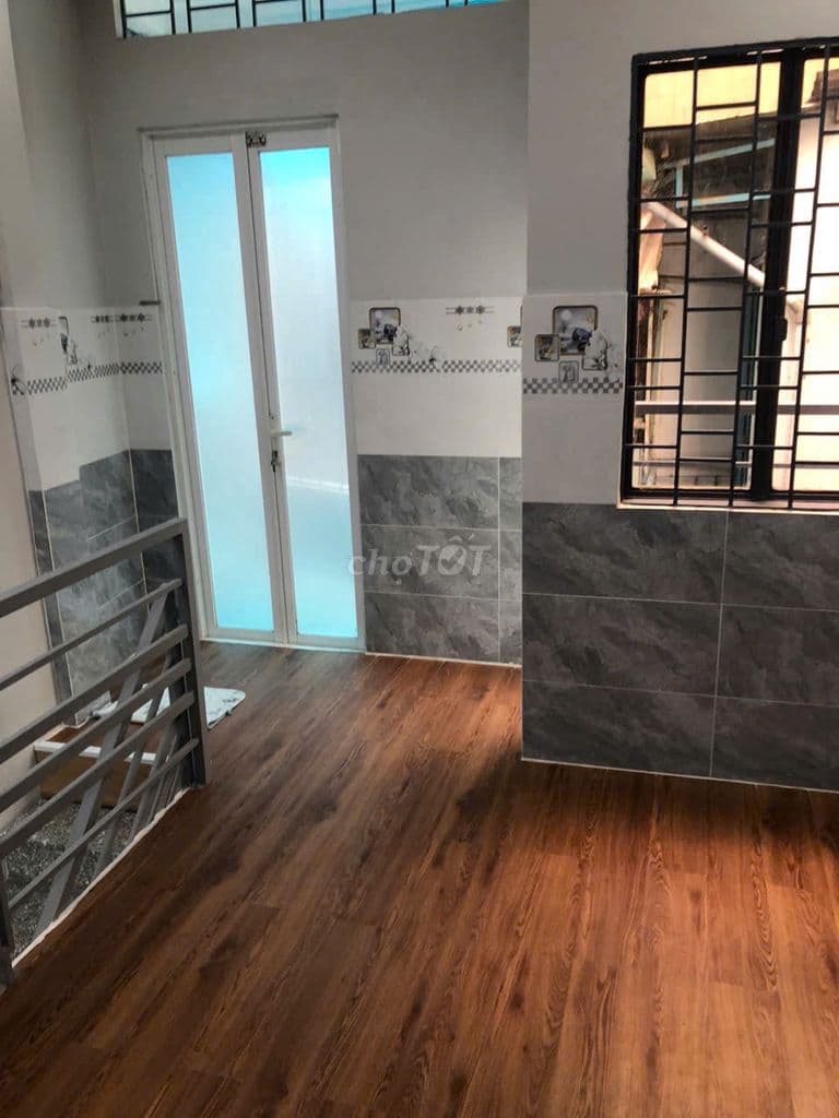 Nhà đường Huỳnh Văn Bánh, ngay trung tâm giáp quận 1, q.3, giá 2.9 tỷ