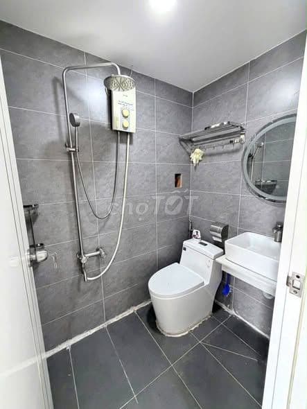 Ngang Hiếm 4,4 x 8 ( trệt lầu ) 2pn nhà mới ở liền khu VIP P3Q8 - Ảnh 3