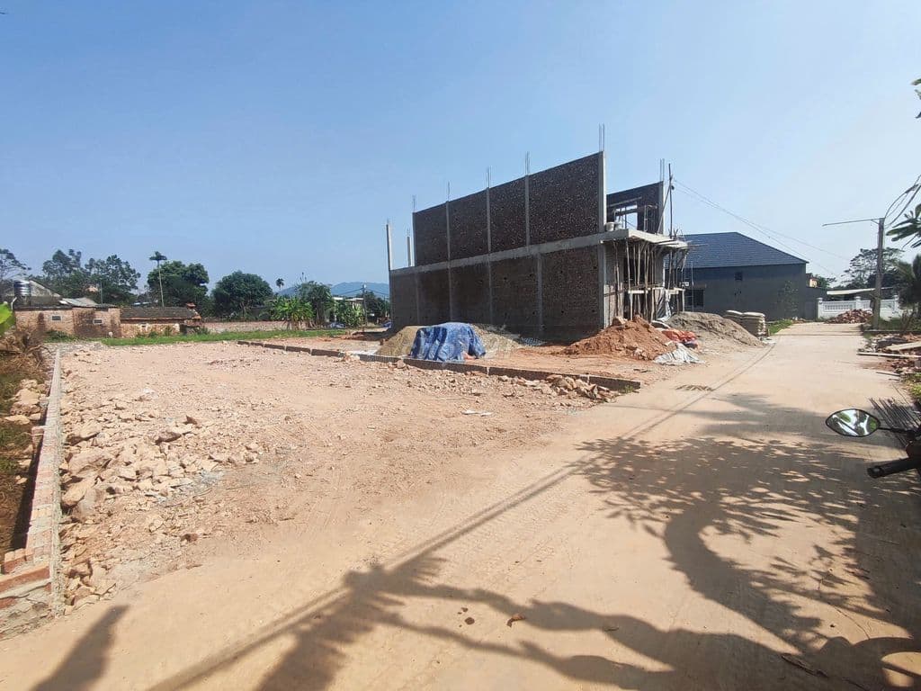 Đất chính chủ tại Sóc Sơn, 30 triệu / m2, 190.6 m2, pháp lý đầy đủ