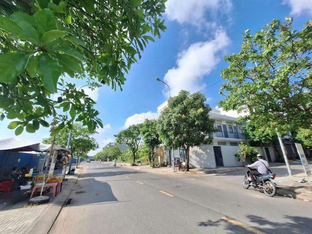 1 nền ***, 98m, KDC Đào Sư Tích, 6 tỷ, sổ riêng, xây dựng tự do - Ảnh 2