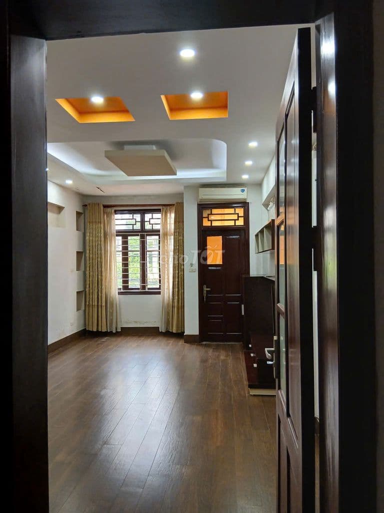Chính chủ bán nhà 5 tầng Lạc Long Quân 73m2. 6PN , gần Lotte Tây Hồ - Ảnh 2