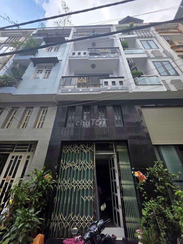 Bán nhà hẻm VIP 10m Trịnh Đình Trọng 4x14 , 5 tầng BTCT- chỉ 7.98 tỷ