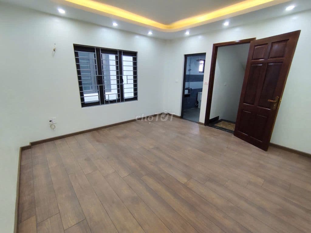 Nhà Yên Nghĩa trong đê ,tàu điện trên cao,32m5T giá 5ty98 - Ảnh 2