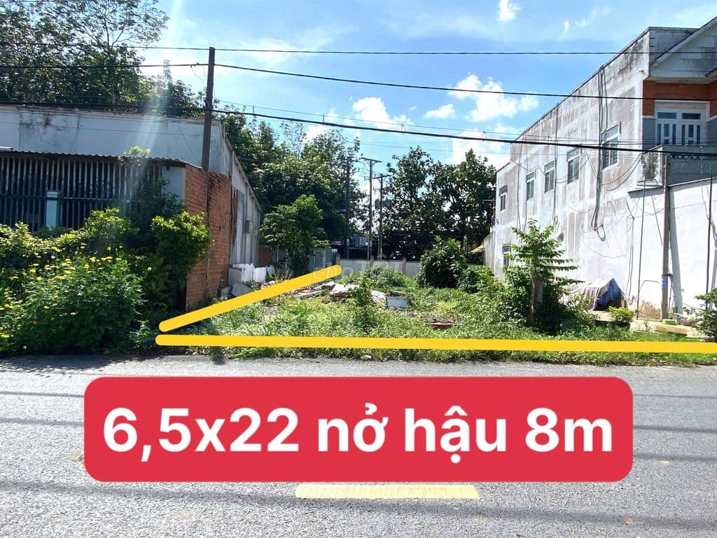 Chính chủ gửi - Mặt tiền Trần Văn Chẩm, Phước Vĩnh An. SHR. 900tr
