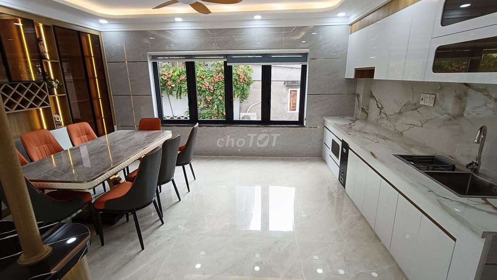 NHÀ GẦN AEON. KT: 5.2x10.5M ĐÚC LỬNG 3 LẦU, THANG MÁY, FULL NỘI THẤT - Ảnh 3