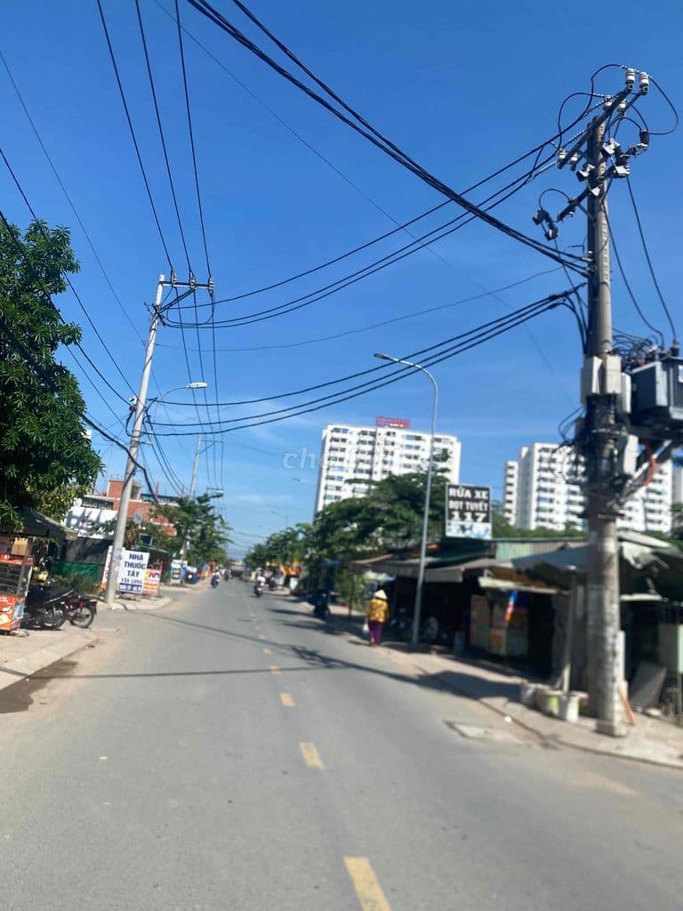 Nhà mặt tiền cấp 4, thu nhập 12tr/th Đối diện cổng trường cấp 3 - Ảnh 2